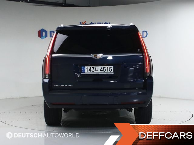 Cadillac ESCALADE 6.2 4th купить на сайте DeffCars