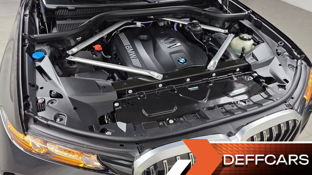 BMW X7 xDrive 40i M Sport 6STR купить на сайте DeffCars
