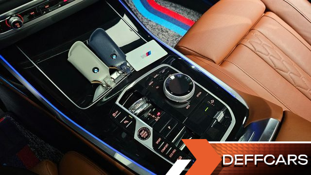 BMW X7 xDrive 40i M Sport 6STR купить на сайте DeffCars