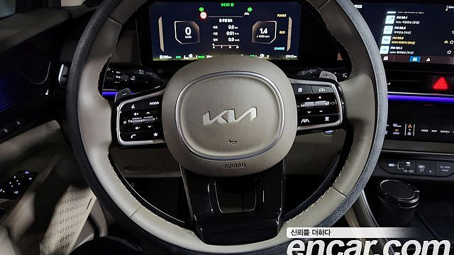 Kia CARNIVAL HEV 7seater Gravity купить на сайте DeffCars