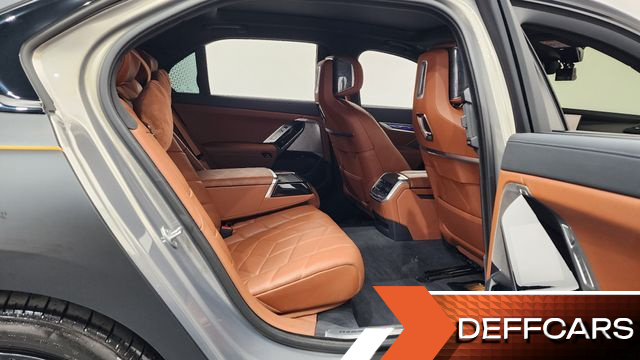 BMW 7-SERIES 740d xDrive M Sport купить на сайте DeffCars
