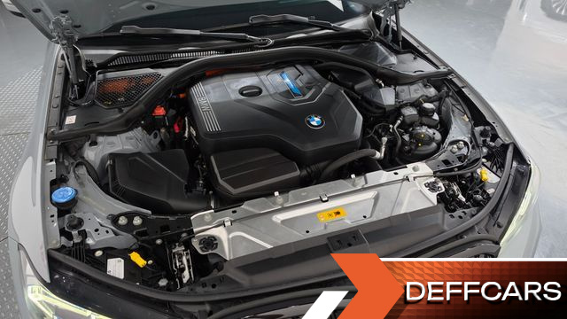 BMW 3-SERIES 330e M Sport купить на сайте DeffCars