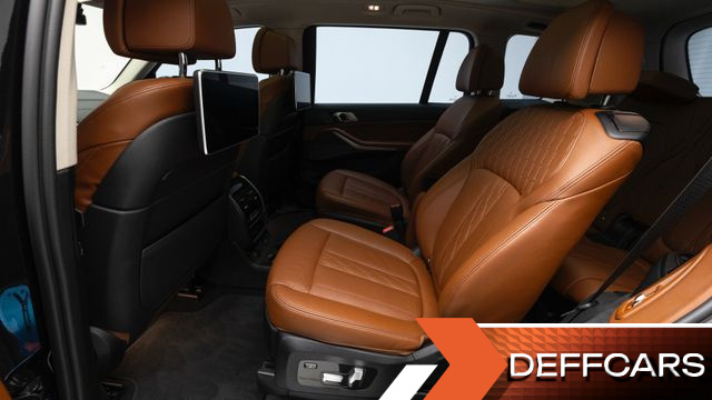 BMW X7 xDrive 40i Design Pure Excellence 6-Seater купить на сайте DeffCars