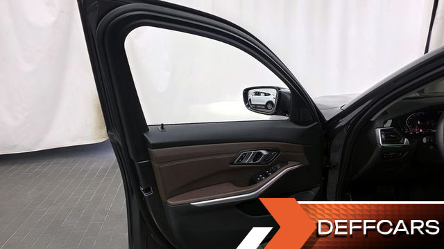 BMW 3-SERIES 320d xDrive Luxury купить на сайте DeffCars