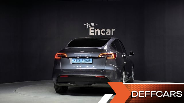 Tesla MODEL Y Long Range AWD купить на сайте DeffCars