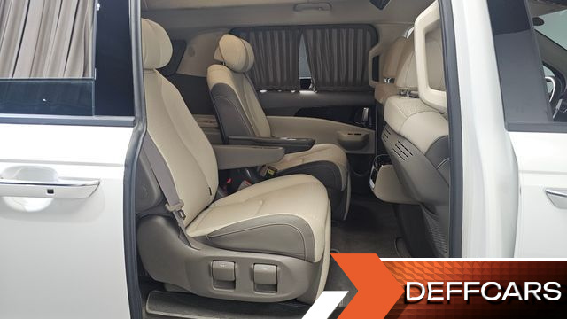 Kia CARNIVAL Gasoline 7-Seater Hi Limousine Signature купить на сайте DeffCars