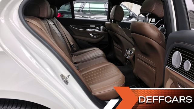 Mercedes E-CLASS E450 4MATIC Exclusive купить на сайте DeffCars
