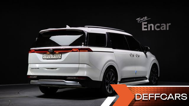 Kia CARNIVAL Gasoline 9-Seater Signature купить на сайте DeffCars