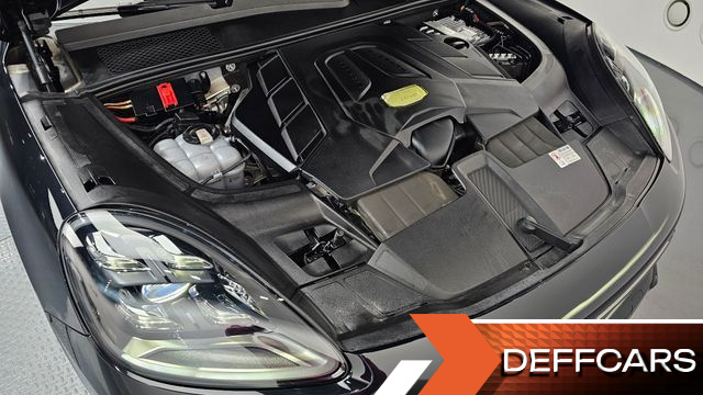 Porsche CAYENNE 3.0 PLATINUM EDITION купить на сайте DeffCars