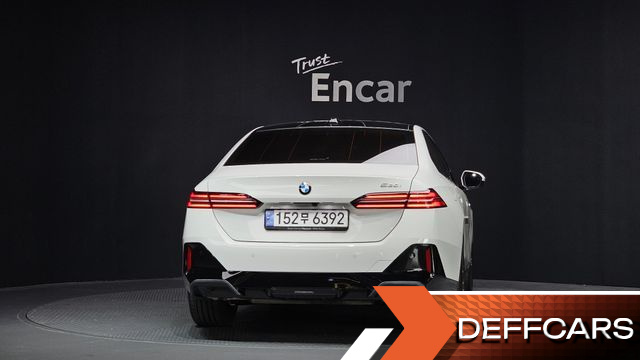 BMW 5-SERIES 520i M Sport купить на сайте DeffCars