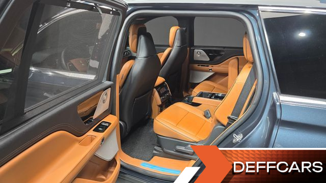 Lincoln AVIATOR 3.0 Black Label AWD купить на сайте DeffCars