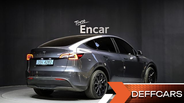 Tesla MODEL Y Long Range AWD купить на сайте DeffCars