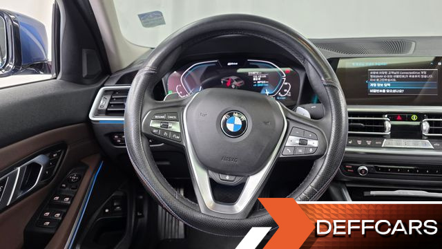 BMW 3-SERIES 330e Luxury купить на сайте DeffCars