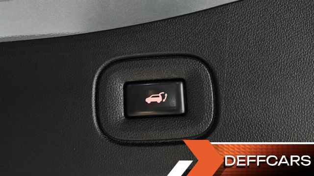 Renault-KoreaSamsung QM6 2.0 LPe RE Signature 2WD купить на сайте DeffCars