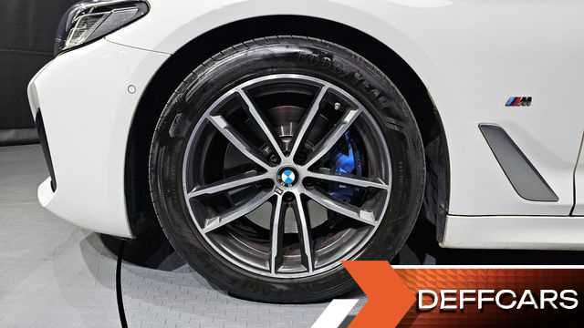 BMW 5-SERIES 520i M Sport купить на сайте DeffCars