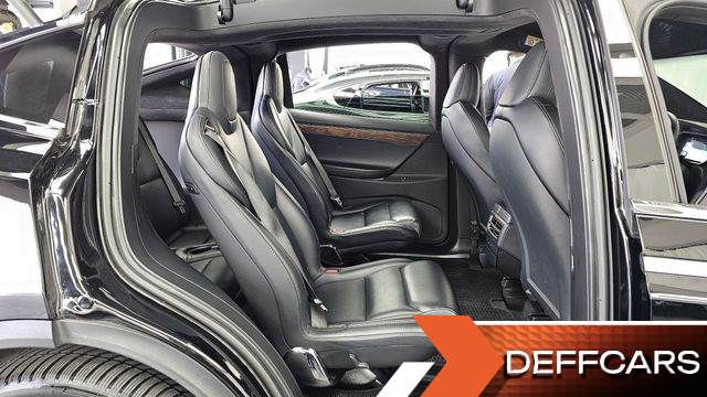 Tesla MODEL X Long Range купить на сайте DeffCars