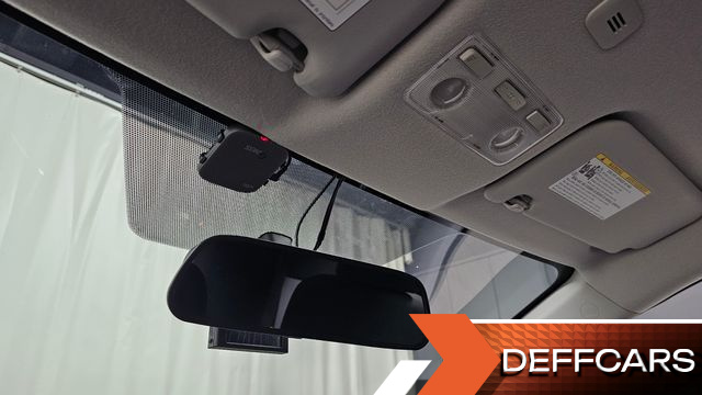 Toyota PRIUS 1.5 купить на сайте DeffCars