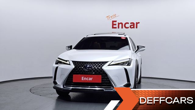 Lexus UX 2.0 2WD купить на сайте DeffCars