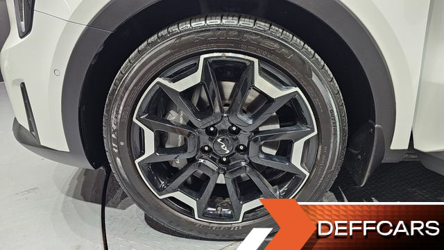 Kia SORENTO Diesel 2.2 4WD Signature купить на сайте DeffCars