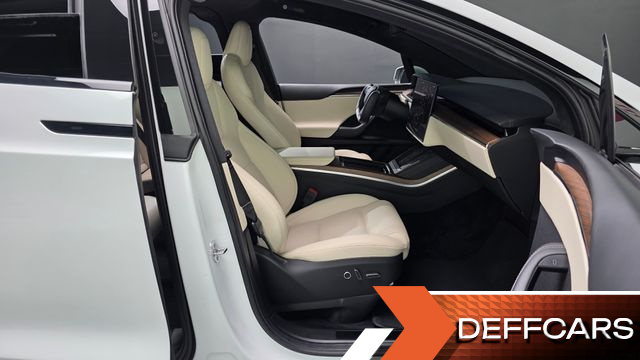 Tesla MODEL X AWD купить на сайте DeffCars