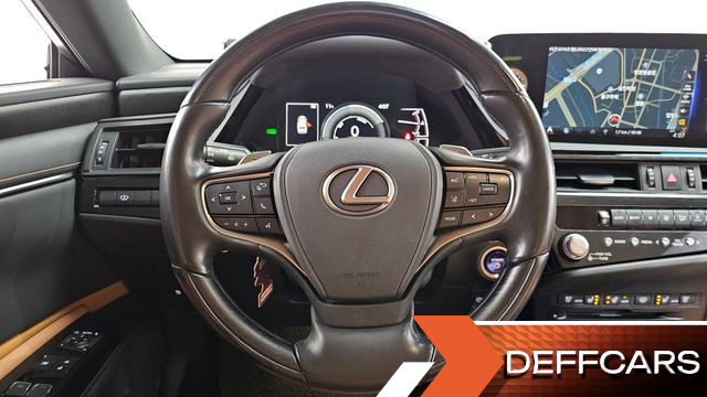 Lexus ES Luxury Plus купить на сайте DeffCars