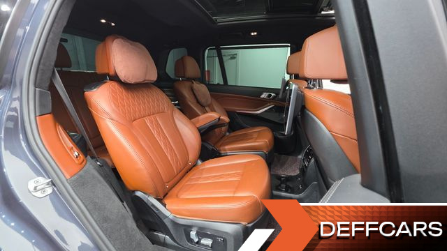 BMW X7 xDrive 40i M Sport 6STR купить на сайте DeffCars