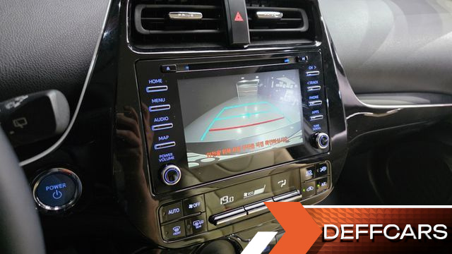 Toyota PRIUS 1.8 купить на сайте DeffCars