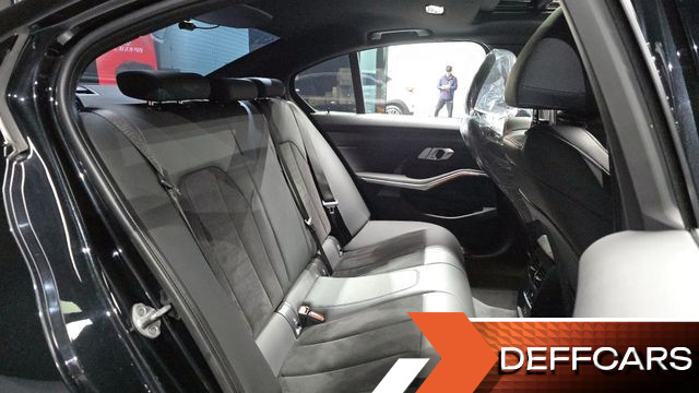 BMW 3-SERIES 320i M Sport купить на сайте DeffCars