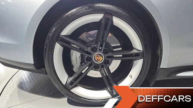 Porsche TAYCAN 4S купить на сайте DeffCars