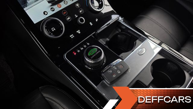 Land Rover RANGE ROVER VELAR 2.0 D240 SE купить на сайте DeffCars