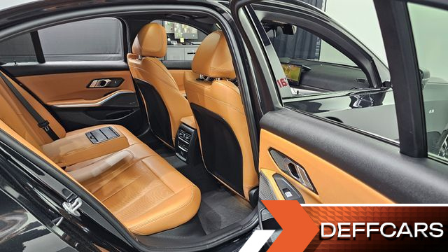 BMW 3-SERIES 320i M Sport купить на сайте DeffCars