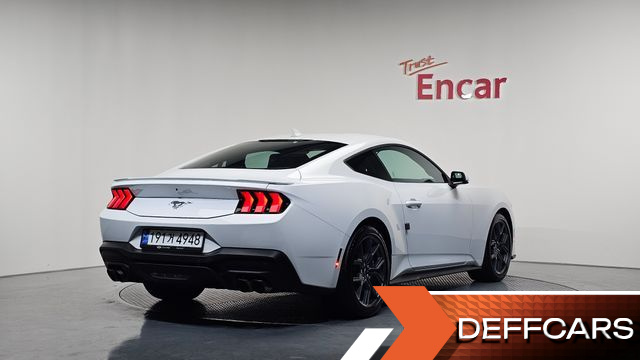 Ford MUSTANG 2.3 EcoBoost Premium Coupe купить на сайте DeffCars