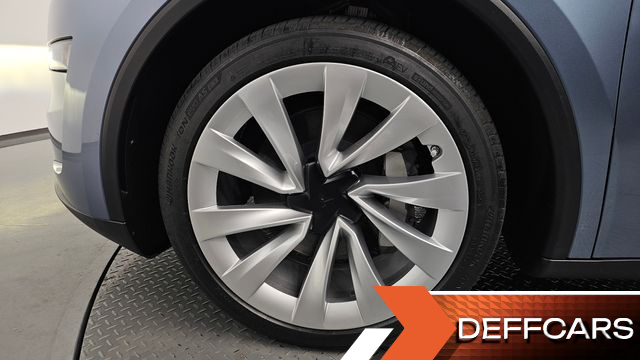 Tesla MODEL Y Long Range AWD купить на сайте DeffCars