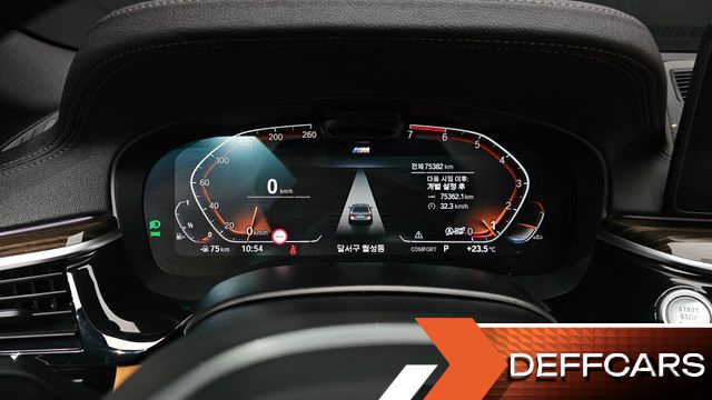 BMW 5-SERIES 520i M Sport купить на сайте DeffCars