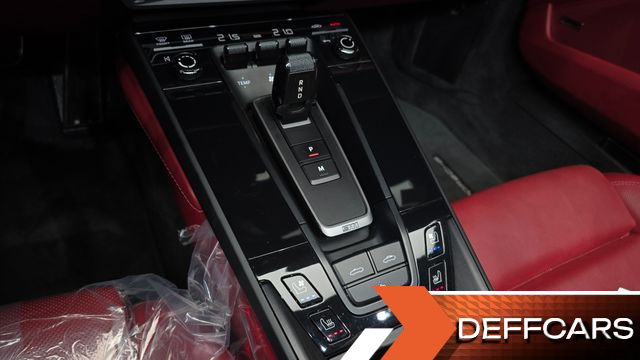 Porsche 911 Carrera GTS Cabriolet купить на сайте DeffCars
