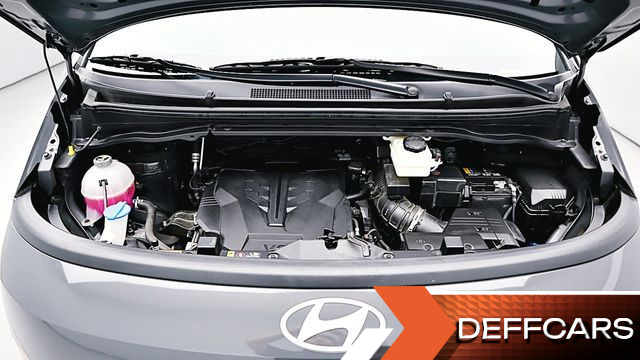 Hyundai STARIA L3.5 Cargo 5-Seater Modern купить на сайте DeffCars
