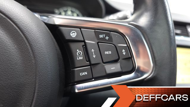 Jaguar E-PACE R250 R-Dynamic SE купить на сайте DeffCars
