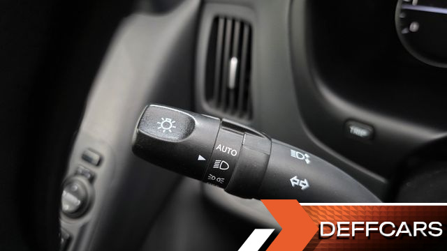 Hyundai STAREX Wagon 11-Seater Smart купить на сайте DeffCars