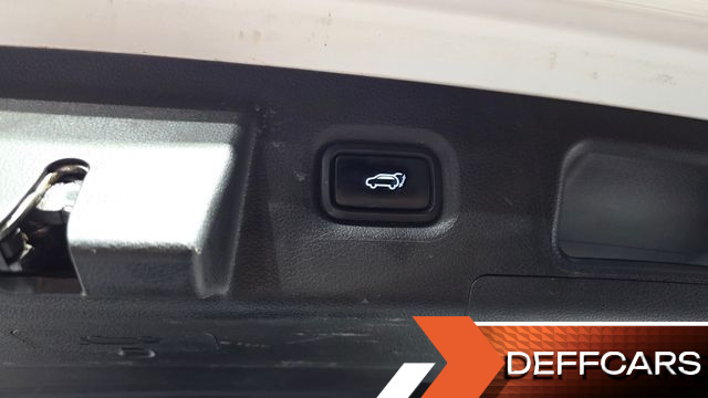 Hyundai SANTAFE Diesel 2.2 4WD Exclusive купить на сайте DeffCars
