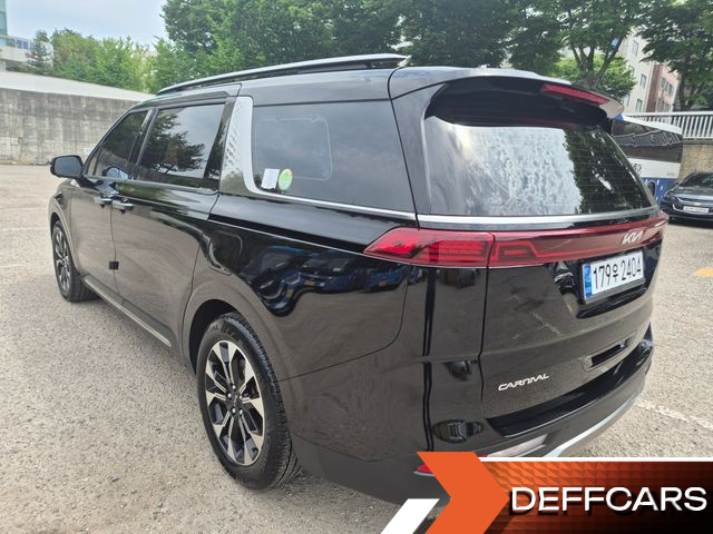 Kia CARNIVAL Gasoline 9-Seater Signature купить на сайте DeffCars