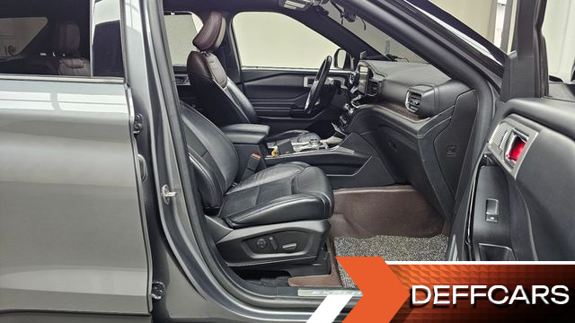 Ford EXPLORER 3.0 Platinum 4WD купить на сайте DeffCars