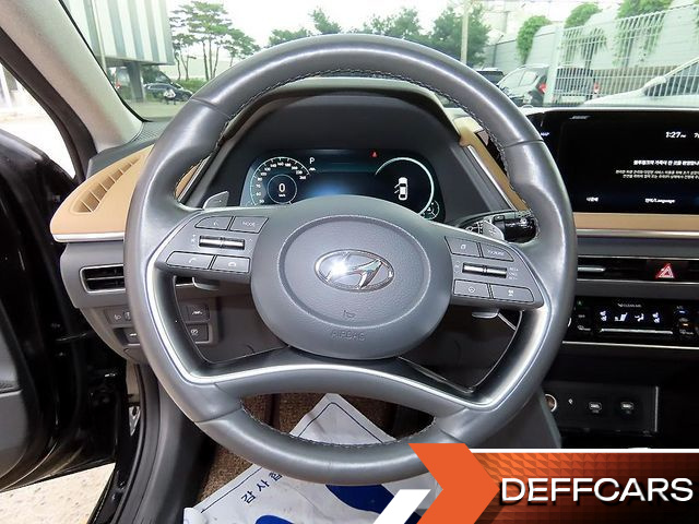 Hyundai SONATA 2.0 Inspiration купить на сайте DeffCars