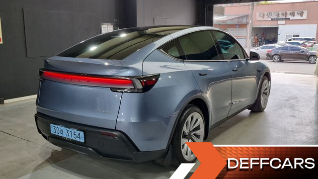 Tesla MODEL Y Premium Long Range AWD купить на сайте DeffCars