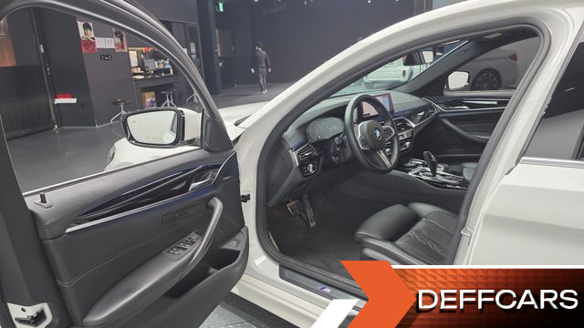 BMW 5-SERIES 530i M Sport Package Plus купить на сайте DeffCars
