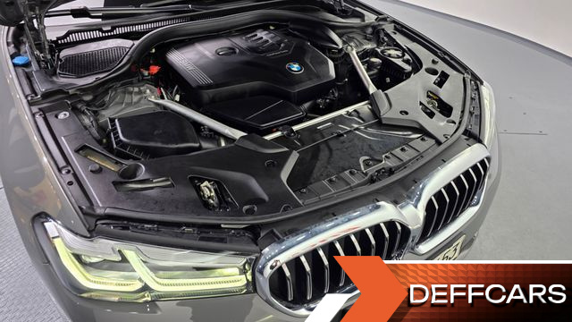 BMW 5-SERIES 520i Luxury купить на сайте DeffCars