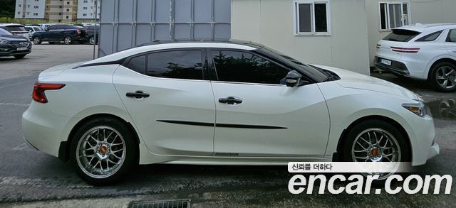Nissan MAXIMA 3.5 Platinum купить на сайте DeffCars
