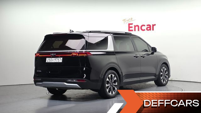 Kia CARNIVAL 9-Seater Prestige купить на сайте DeffCars