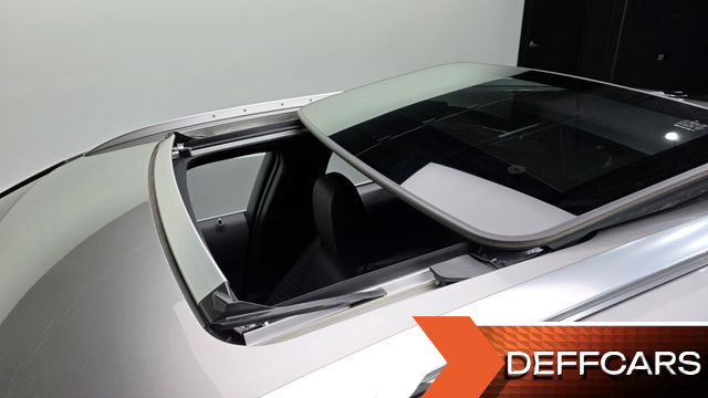 Lexus UX 2.0 AWD купить на сайте DeffCars