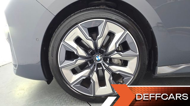 BMW I7 xDrive 60 Design Pure Excellence купить на сайте DeffCars