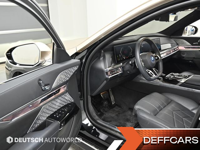 BMW 7-SERIES 750e xDrive M Sport купить на сайте DeffCars